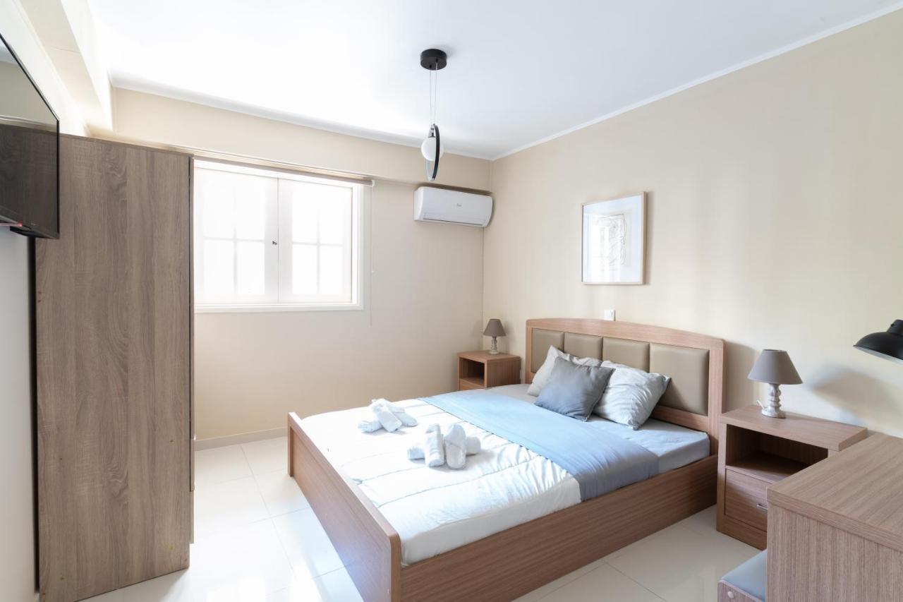 Aiolos Cozy Alimos Center Apartment Near The Sea Athena Bagian luar foto