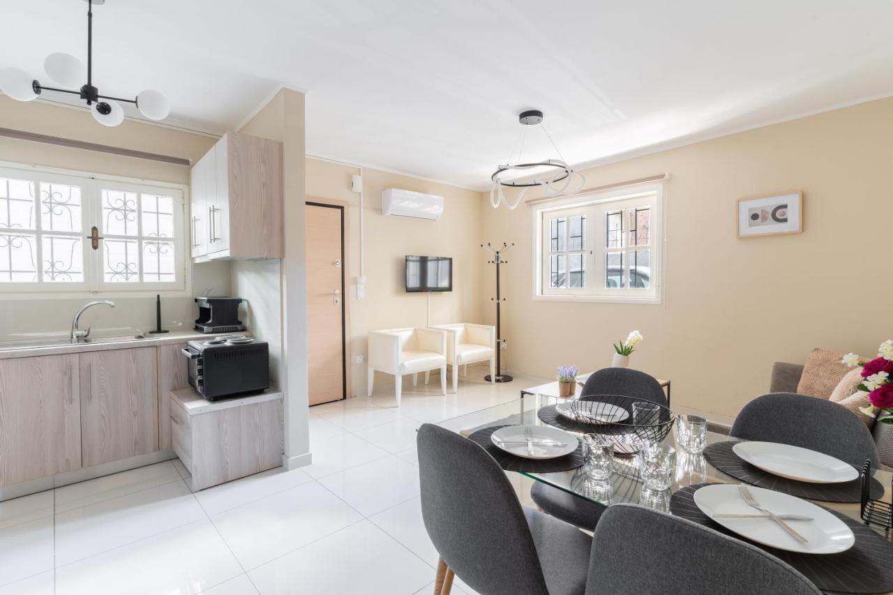 Aiolos Cozy Alimos Center Apartment Near The Sea Athena Bagian luar foto